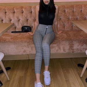 ZARA CROP PLAID PANT